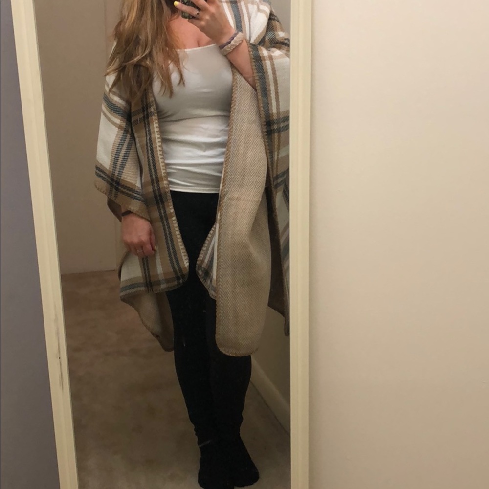 Reversible flannel poncho